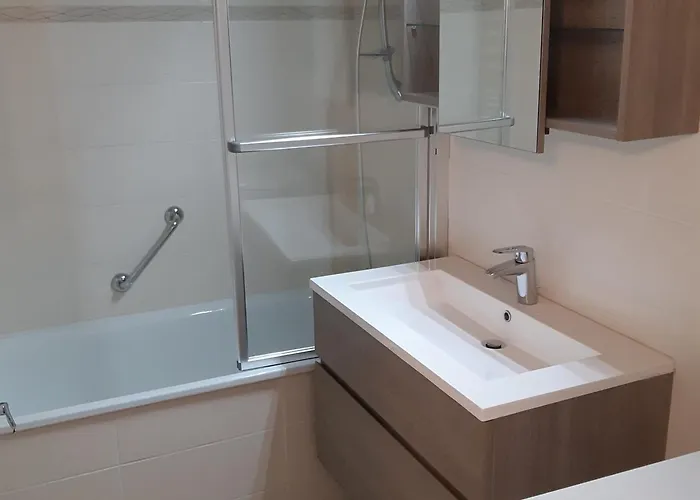 Apartment 4 Pers, Au Pied Des Pistes, - Fr-1-516-122